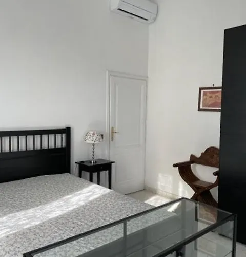 Casilina 2 * Roma